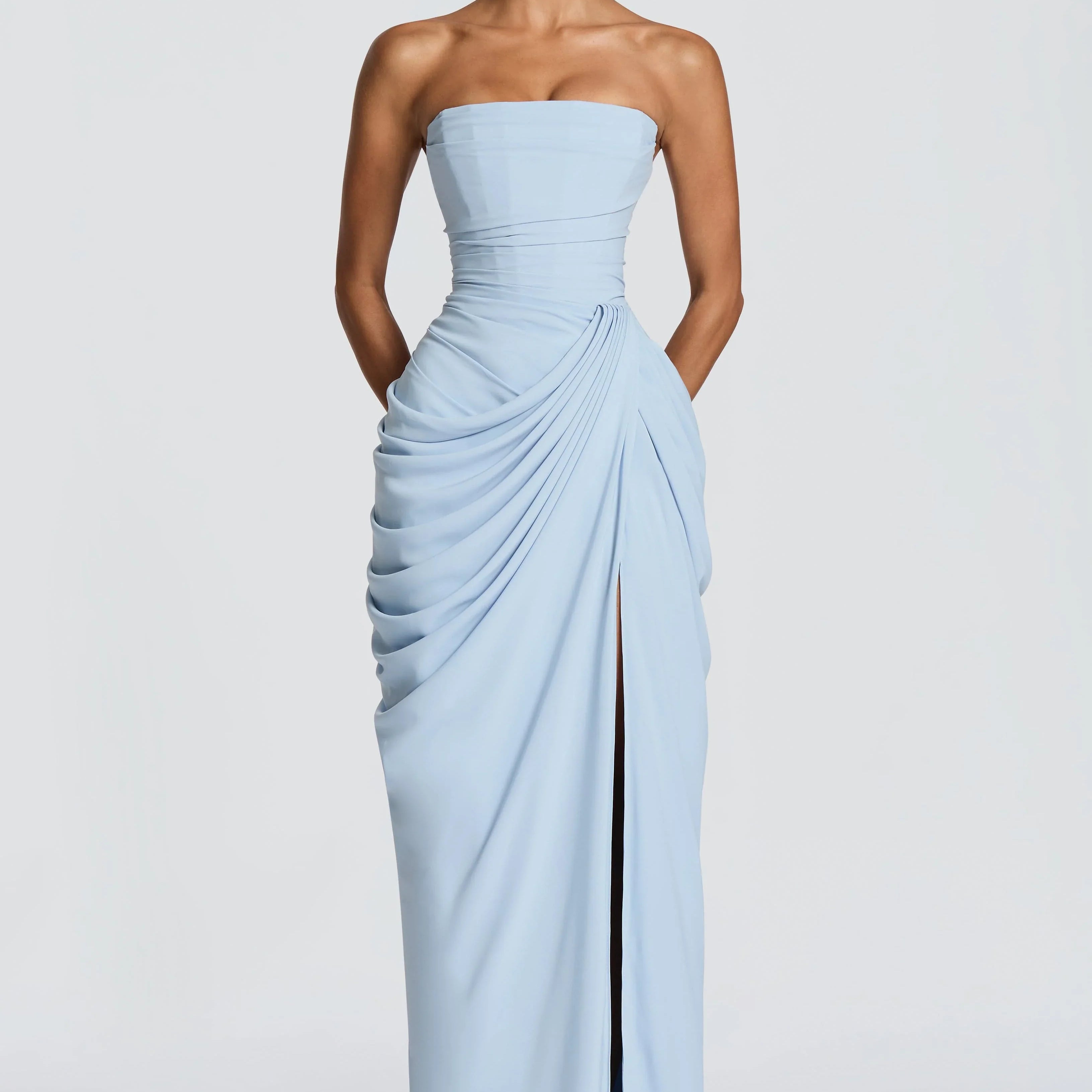 Adriana - Vestido Longo Drapeado com Fenda